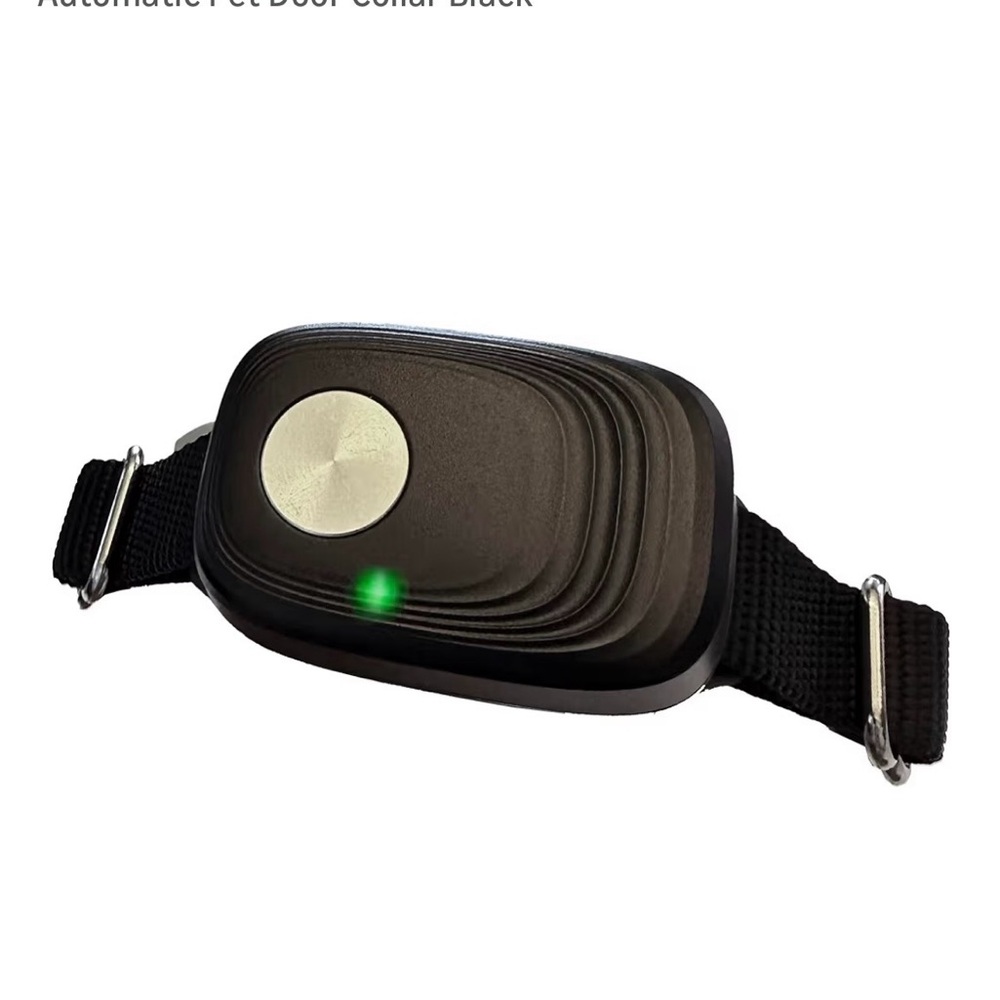 PETZEE Black Wearable Pet Door Collar